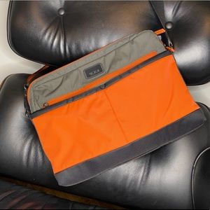 TUMI laptop/shoulder bag